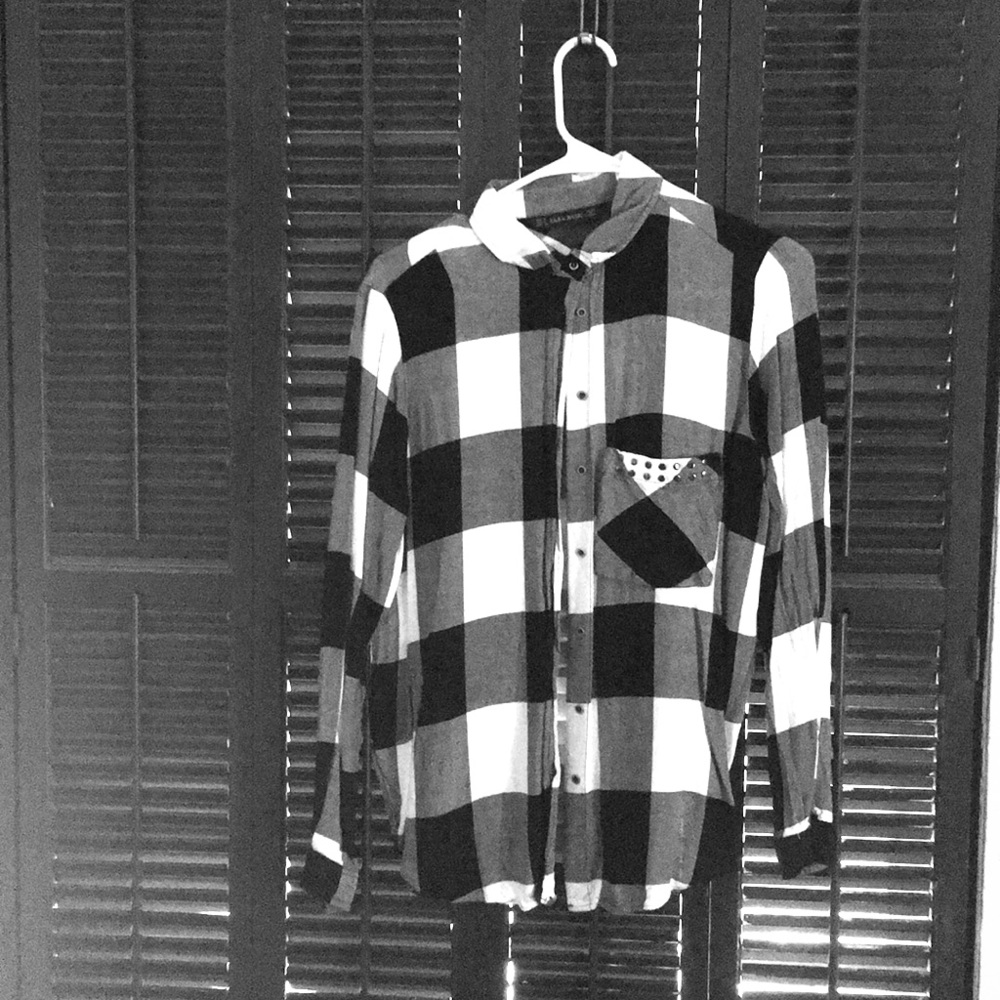 Zara Plaid button down shirt